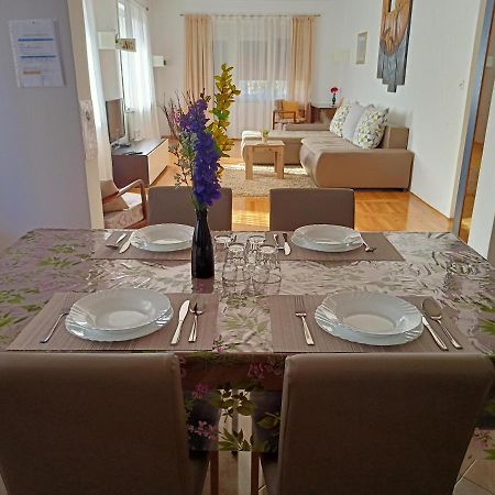 Apartment Tomas,,,Spacious House With Private Parking,Terrace,5G Internet,,,,, Zadar Buitenkant foto